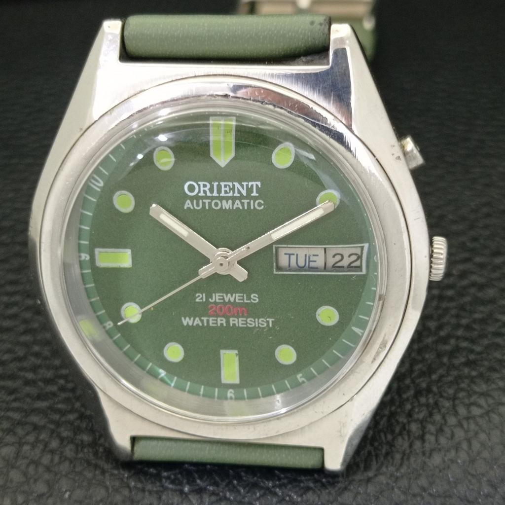 VINTAGE ORIENT AUTOMATIC 46941 JAPAN MENS GREEN COLOR DIAL WATCH a700709-5 R204-a700709