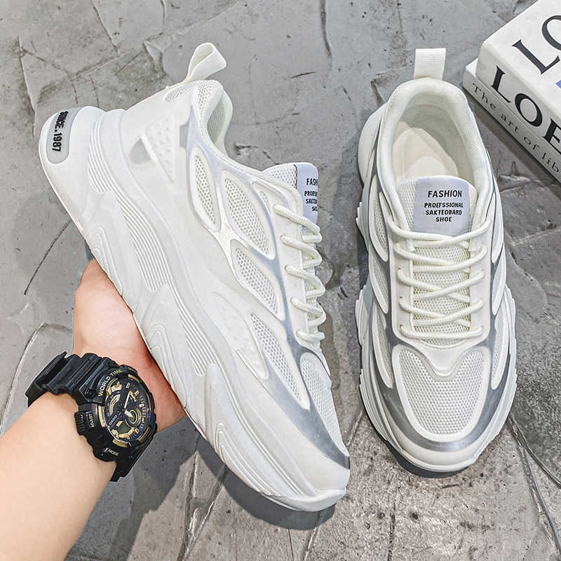 Fashion Lace-up Special Size Luxury Sports Shoes Vulcanize Men's Sneakers Shoes Luxury Super Brand Tenks Trainers Shuse Snekers