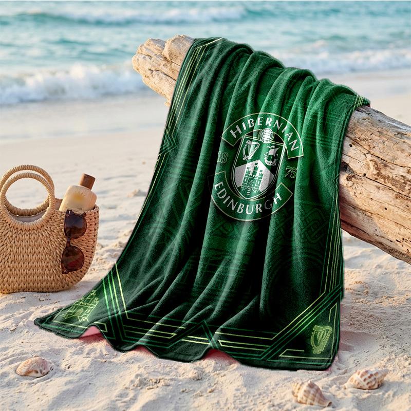 Hibernian FC Print Microfiber Beach Towel Quick Dry Absorbent Large Towel For Beach Swimming Travel