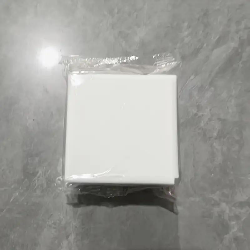 

Регулируемый настенный держатель для ванных весов – Компактная полка для хранения цифровых весов и организации ванной комнаты A pair белый