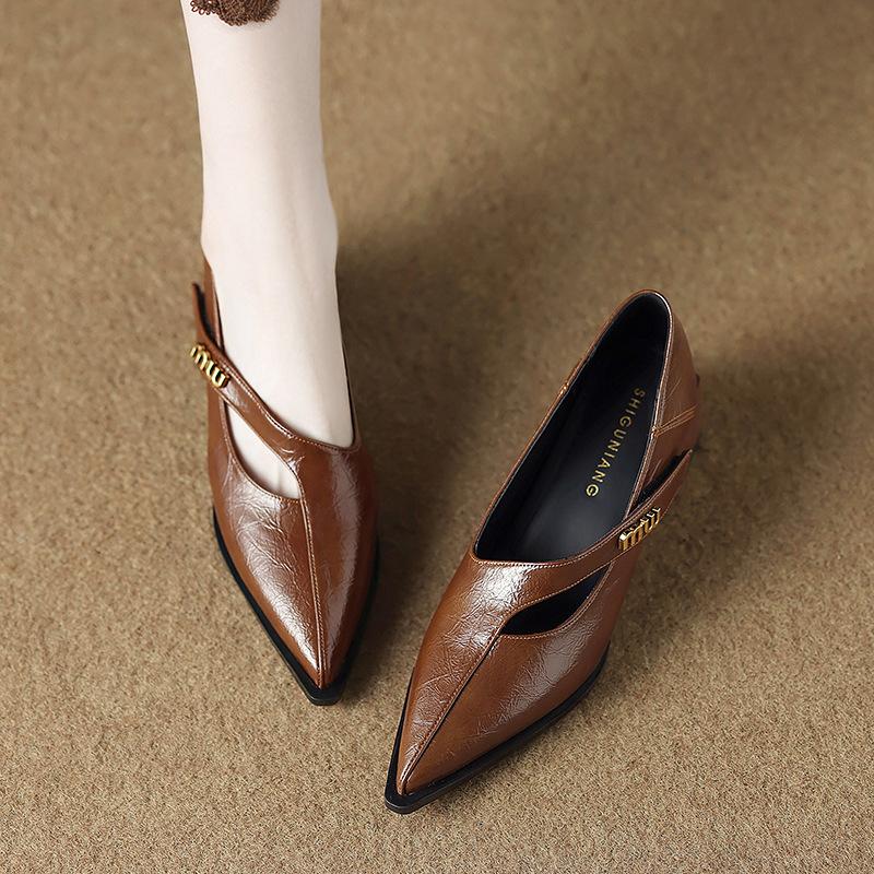 83656-5 Neue französische Einzelschuhe Frühling und Sommer Temperament flache Schuhe beliebt 2025 ausländische dicke Absätze Lederschuhe