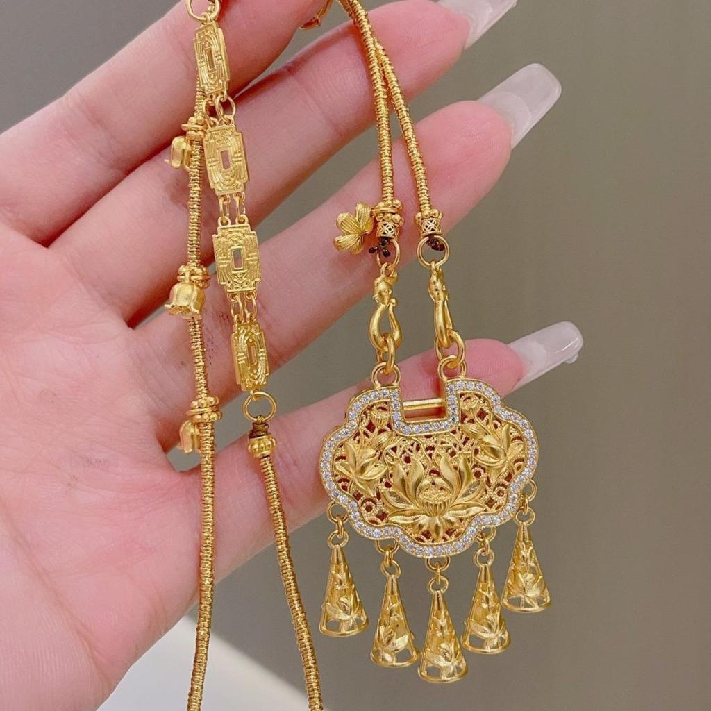 New Chinese safety lock long-life lock fringed necklace national style niche design high-end lotus gold lock pendant neck chain