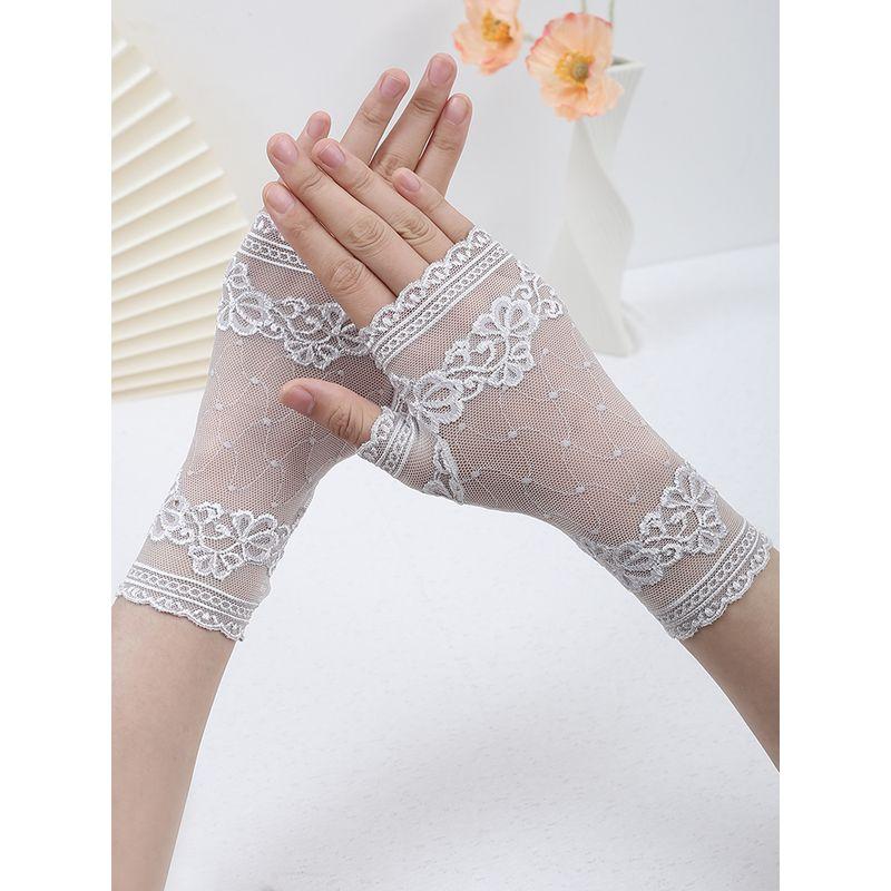 Half Finger Sun Protection Gloves Women Open Finger Driving Versatile Summer Thin Lace Elegant Sexy Breathable Scar Covering Half