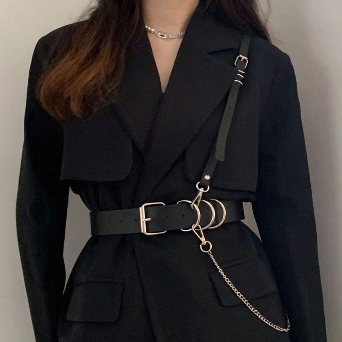 

Women Trend Punk Belt With Chain Decoration Fashion Leather Cool Waist Belt Female Street Style Gothic Clothing Accessories