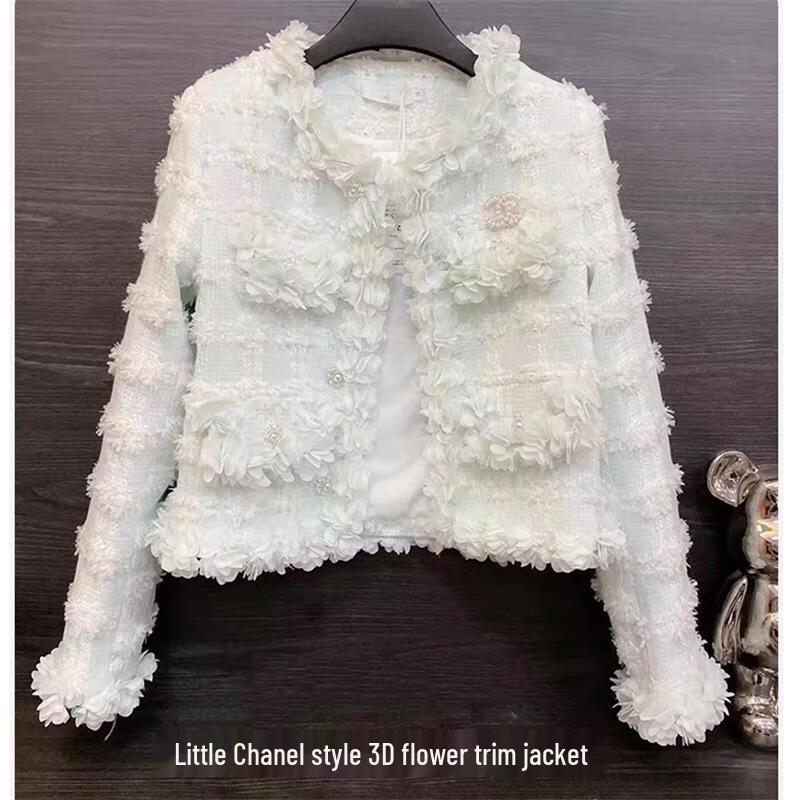 Элегантная короткая куртка Karenver с цветочной отделкой S