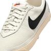 II1248-100 Nike ASTROGRABBER TXT SAIL BLACK-MUSLIN (Women's)