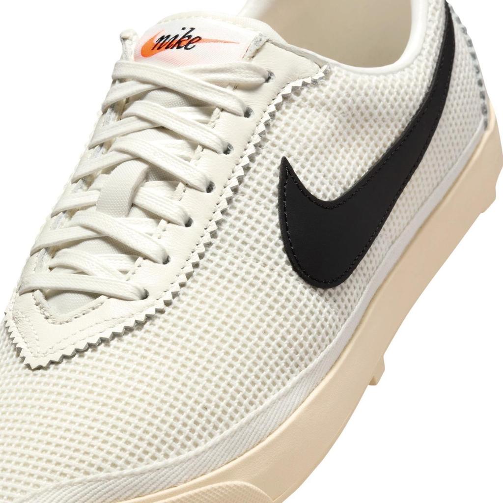 II1248-100 Nike ASTROGRABBER TXT SAIL BLACK-MUSLIN (Women's)