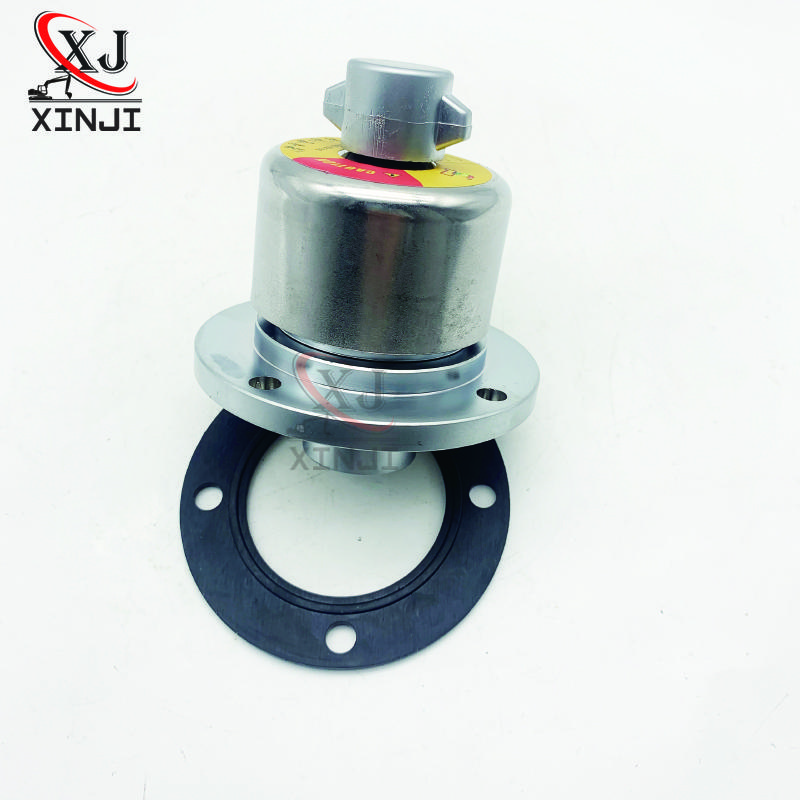31EE 02100 31EE-02100 For Hyundai Air Breather Filter Tank R55 7 R110 7 R160LC 7 R210LC