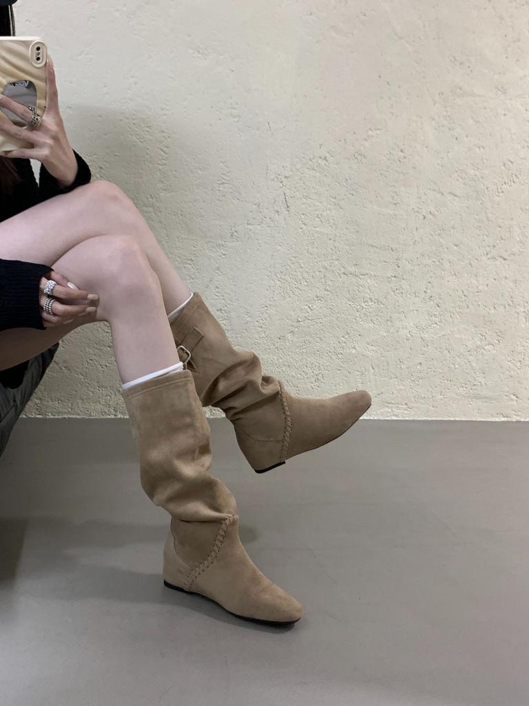 Pile High Knight Boots Women's 2025 Autumn New Retro Western Cowboy Boots Thick Heel But Knee Thin Long Boots