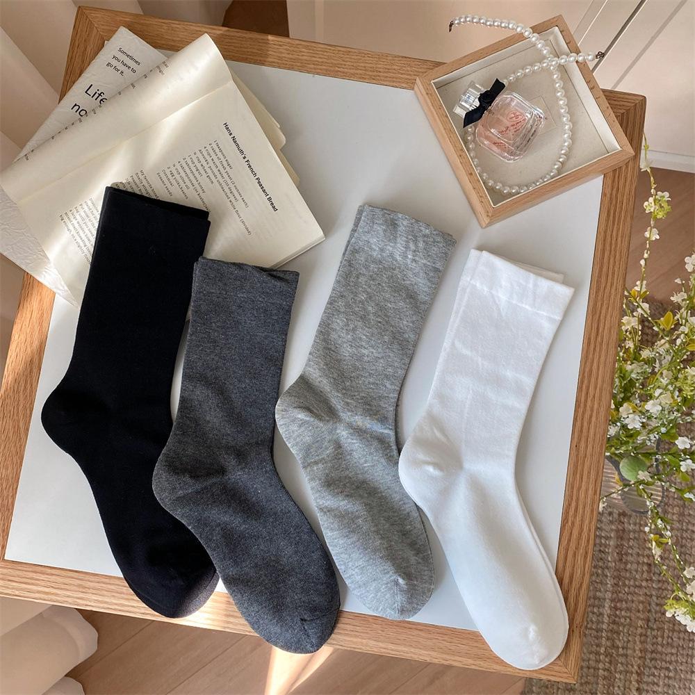 

Женские послеродовые носки до середины икры из вязаного хлопка - Устойчивые к запаху, Дышащие, Потопоглощающие, Бесшовный дизайн со сборкой. One Size