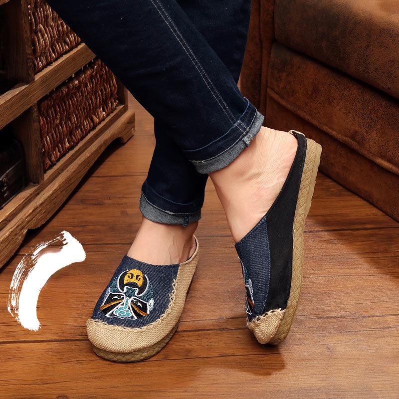 

Китайский стиль Плоские туфли 2024 Новые мужские туфли Летние тапочки на плоской подошве Мужские этнические тканевые туфли Мягкая подошва Классические модные трендовые 44 синий