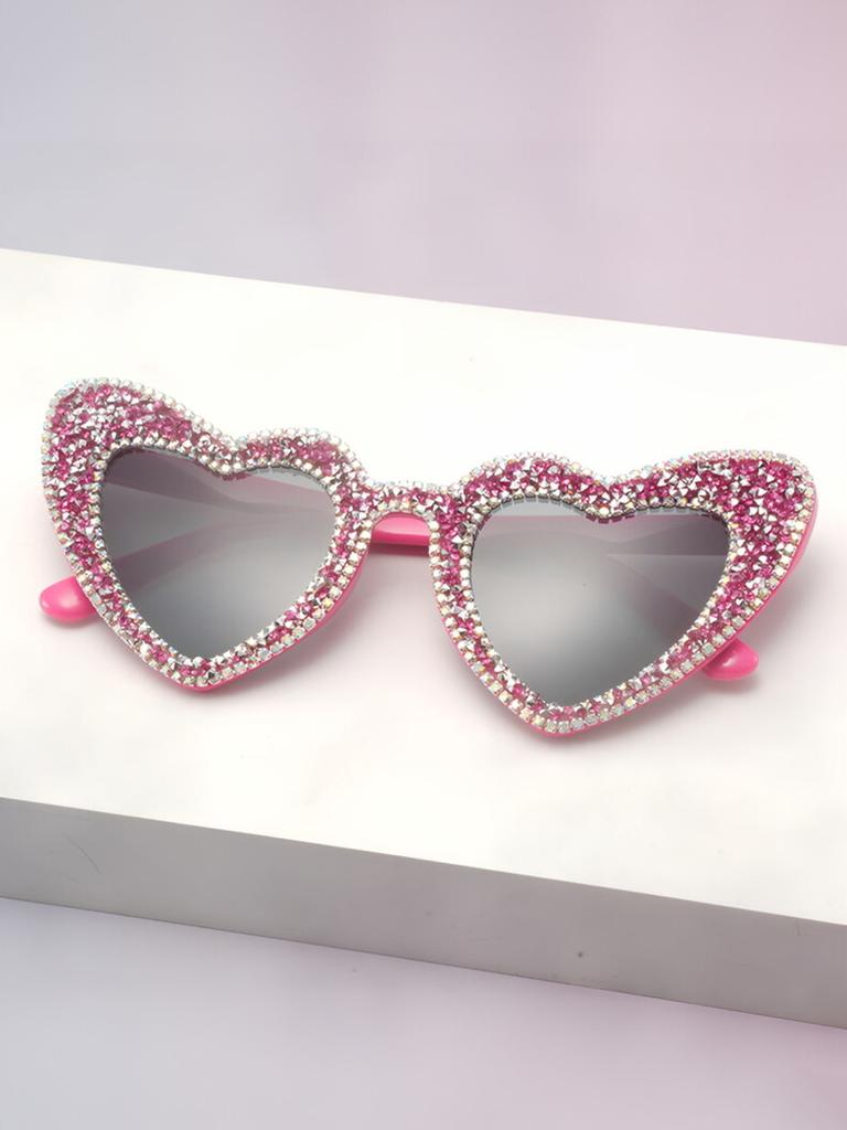 2026 Cute Diamond Encrusted Heart Style Women Sunglasses Trendy Female Sun Glasses Romantic Lady Light Luxury Gift KJ162