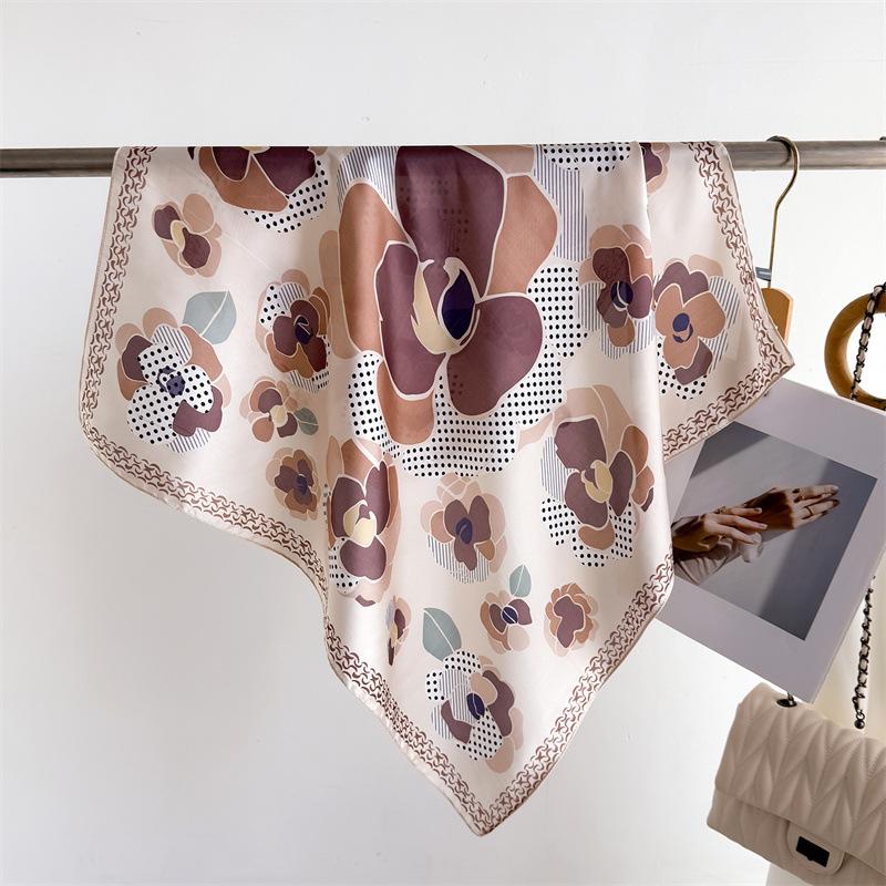 Yahua Painted Printing Imitation Silk Scarf Square Scarf High-End Shawl Versatile Neck Small Square Scarf Headscarf