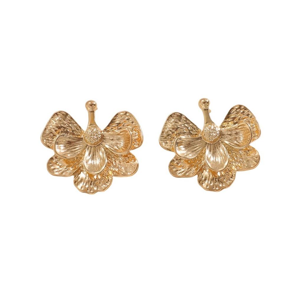 European and American Light Luxury Style Alloy Butterfly Earrings, Three-dimensional Petals, Wing Studs, Shining Texture, Fashionable and Versatile