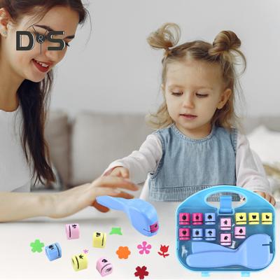 1 Set El Sanatları Delgeç 12 Desen Çocuklar Yetişkinler Başlangıç DIY Scrapbook Kağıt Şekil Delgeç Dekoratif Sanatlar El Sanatları Scrapbooking El Sanatları Aracı