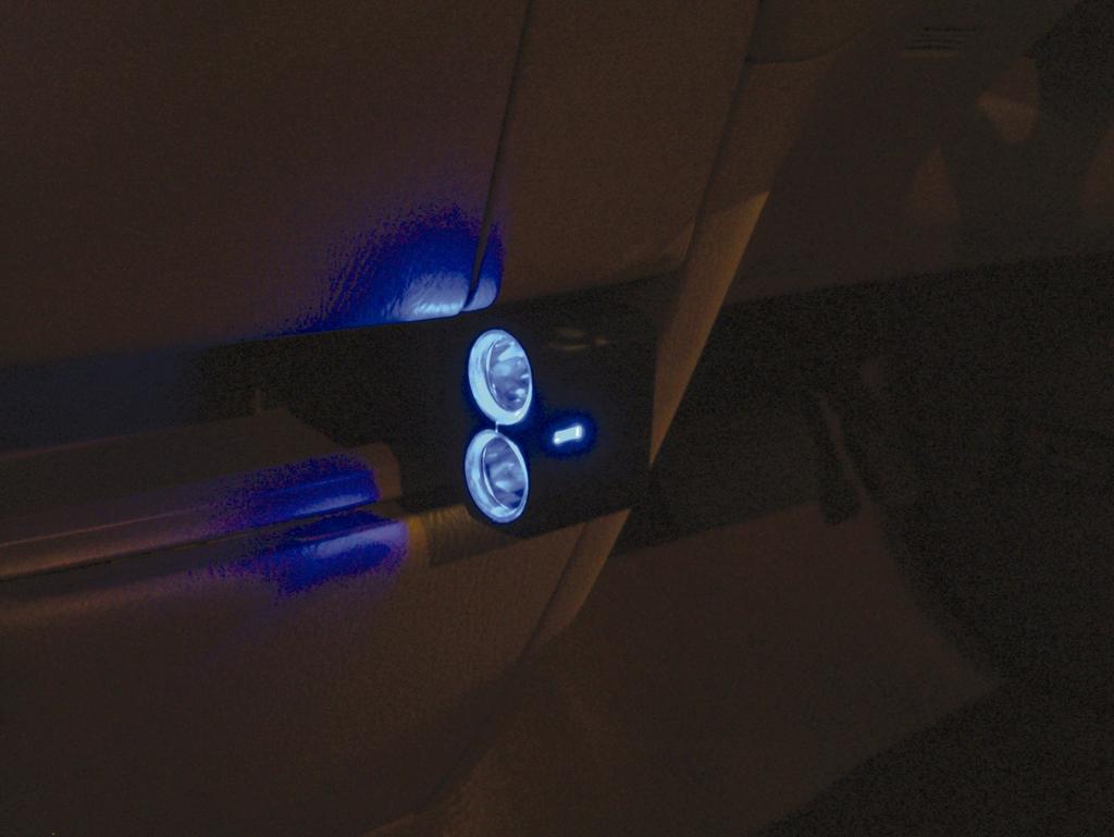 Tsuchiya Yak PZ-365 Power Socket Ring Light Socket Direction