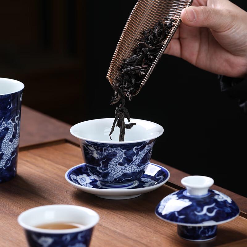 MULTIPOTENT 12-Piece Antique Blue & White Dragon Pottery Gongfu Tea Set