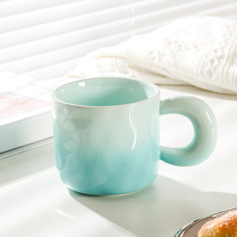 High Value Gradient Ceramic Cup Niche Design Sense Mug with Lid Spoon for Girls Coffee Cup Couple Drinking Water Cup