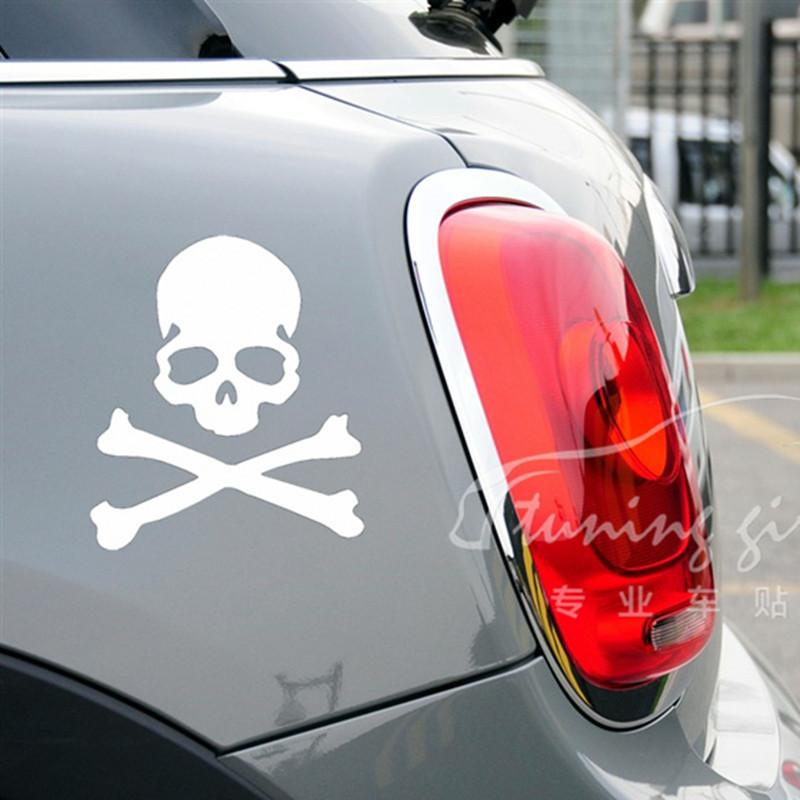 Car Stickers Hazard Warning Skulls Crossbones Reflective Decoration For Rearview Mirrors Windshield Bumper Trunk Motorcycle