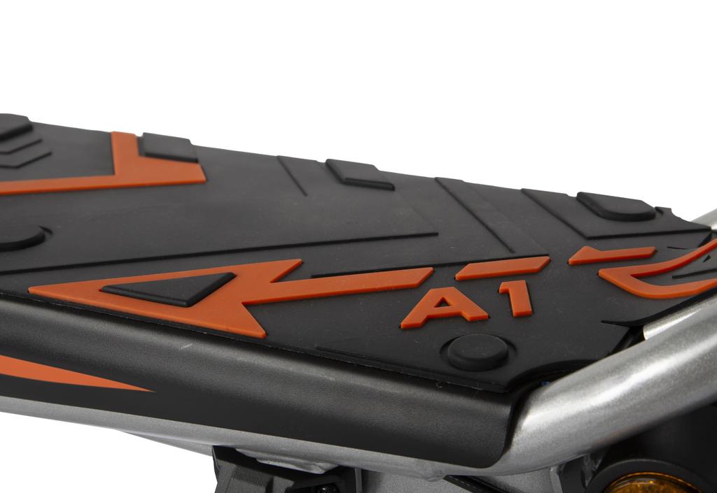 KuKirin A1 Adult Electric Scooter, Foldable, 800W, 45km/h, 10" Tires, Commuting