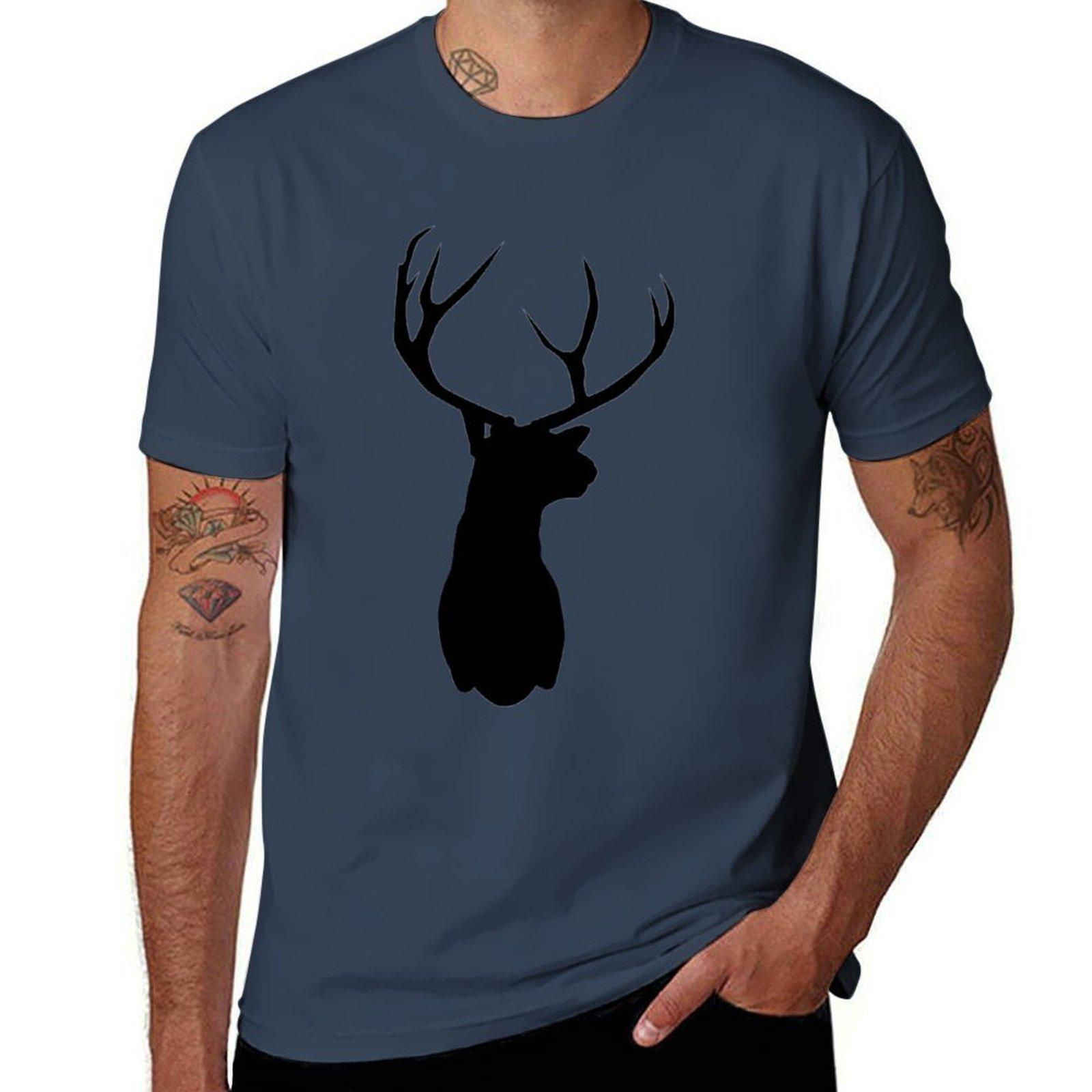 Reindeer Stag Silhouette TShirt Relaxed Casual Short Sleeve Tee S