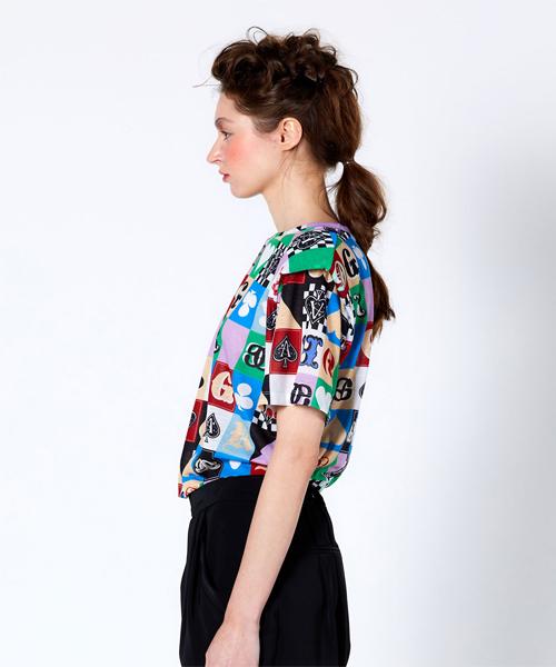 GREEDILOUS Padded Shoulder T-Shirt