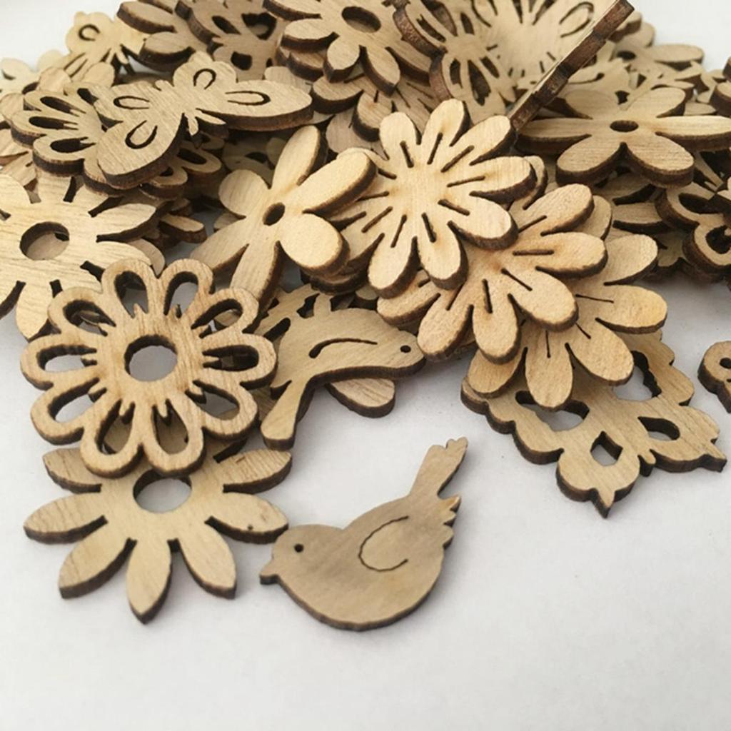 50Pcs Christmas Tree Wood Ornaments Cartoon Card DIY Party Decoration Santa Claus Snowflake Home Craft Supplies