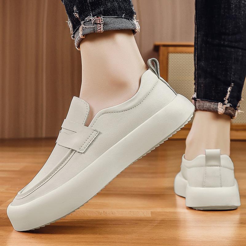 New Driving Shoes Man Genuine Leather Loafers Comfortable Men's Casual Shoes Comfy Moccasins Slip On Business Footwear