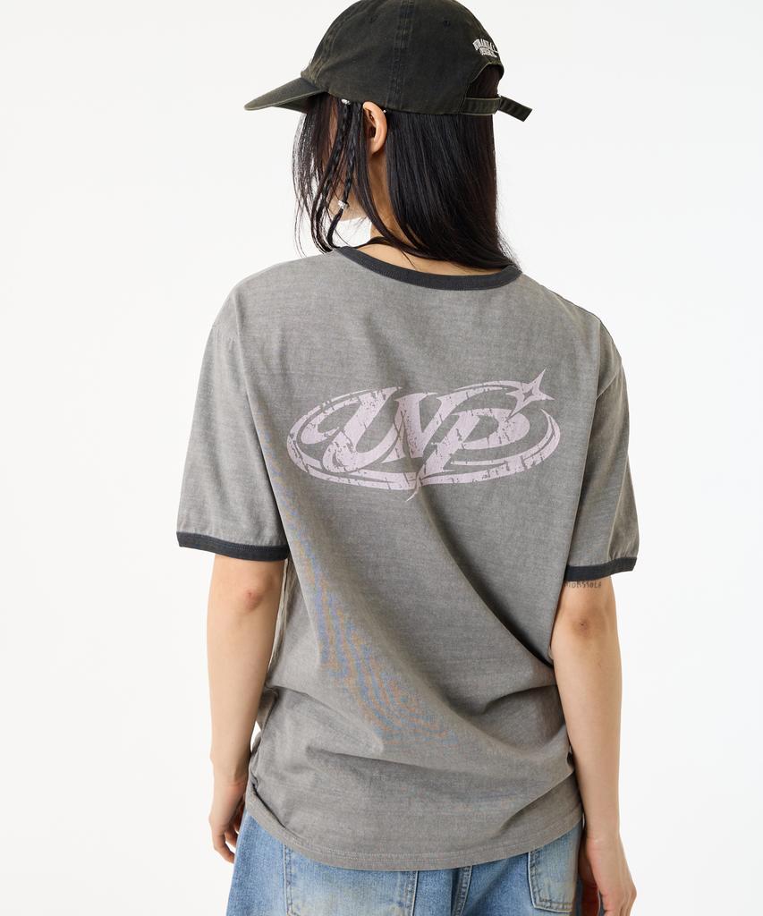 UNKNOWN PLANET [Unp] Pigment-Dyed Graphic Ringer T-Shirt Gray