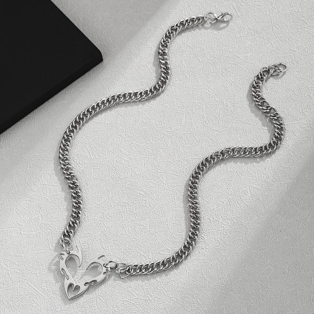 Fashion Sweet Cool Hip Hop Hollow Flame Love Necklace Personality Creative Pendant Accessories Women