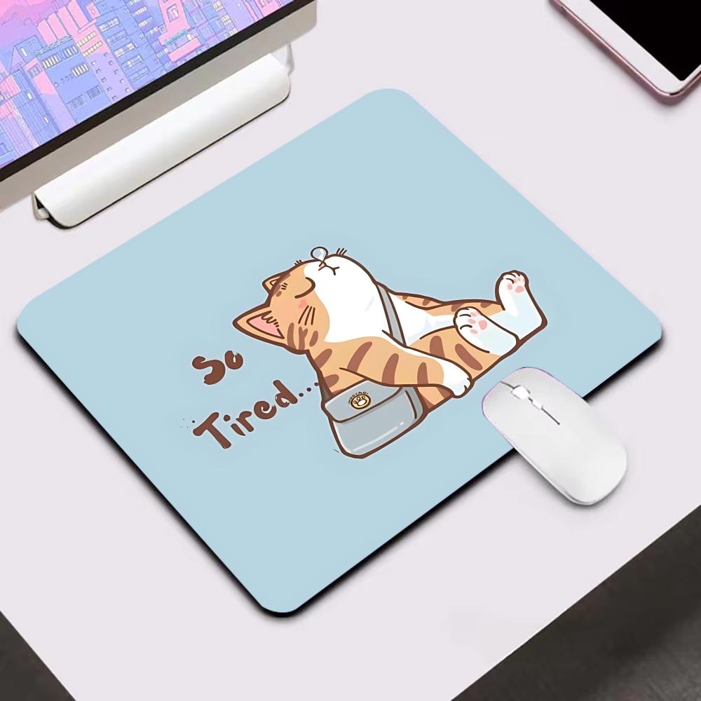 Cute Cat Illustration Mouse Pad Small Table Mats Computer Accessories Washable Non-slip Rubber with Precision Lock Edge