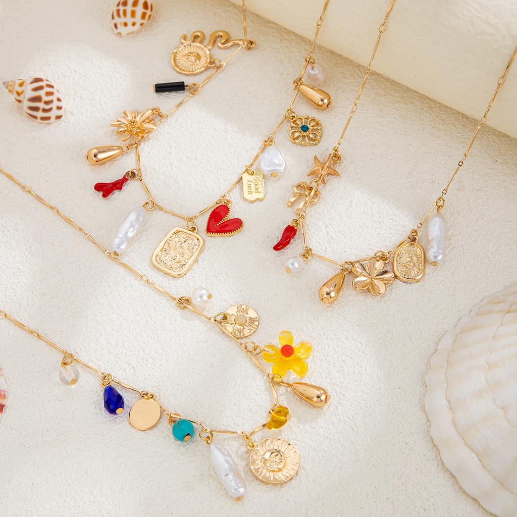 Style Design Multi-Layer Love Flower Tag Necklace, Creative Pepper Imitation Pearl Stacking Necklace