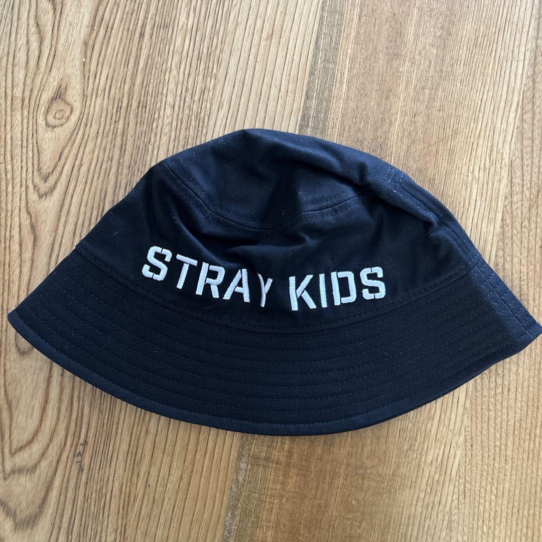 

[USED] STRAY KIDS bucket hat black