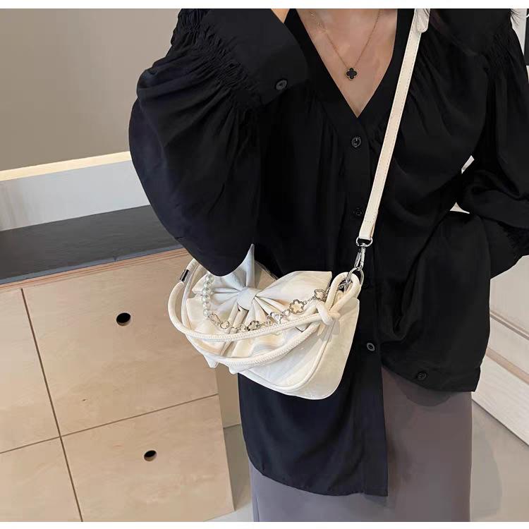 

Cute Bow Bag Women s All-matching Shoulder Popular This Niche Cross-body Bags 23x8x13