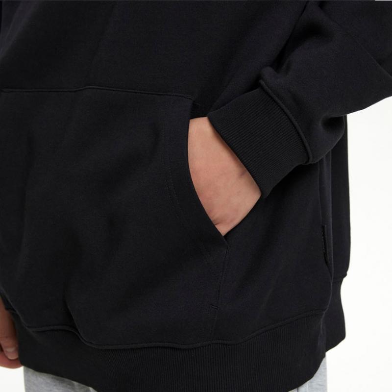 New Balance Nbn0f11203 Uni Essential Small Logo Hoodie  Black