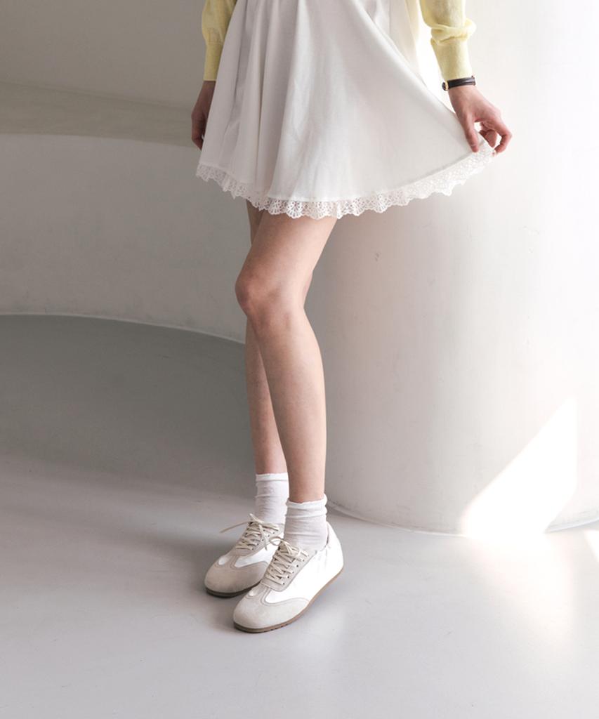Mogaus Soft Satin Ballet Flat Sneakers 2 Colors