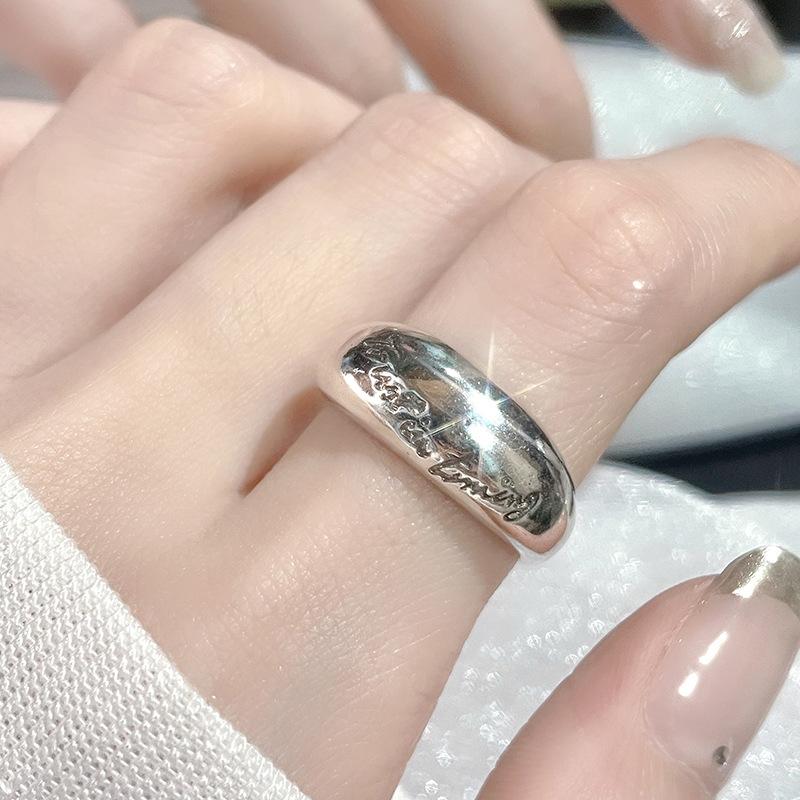 Personality Light Luxury High Sense Retro Dyed Black Love Open Ring Women'S Minimalist Index Finger Ring Niche Design Ring Women