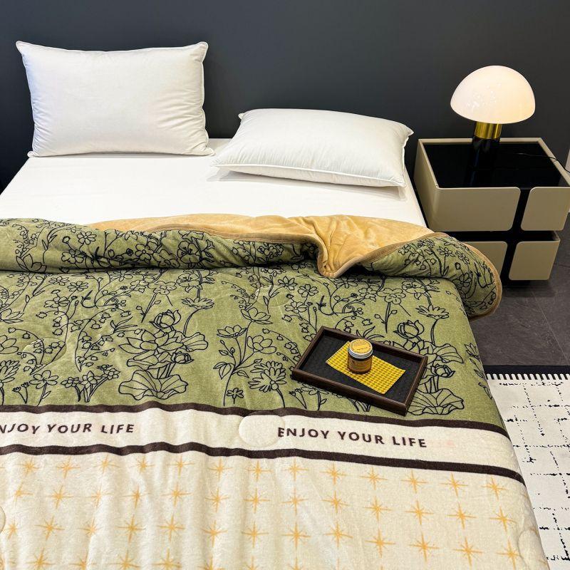 Soft Flannel Throw Blanket Lightweight Warm Bed Blanket For Bedroom Couch