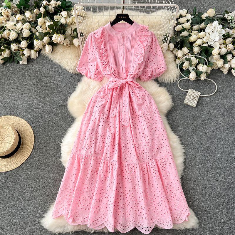 Age-Reducing Spring and Summer New Arrival Machine Embroidery Silm Dress
