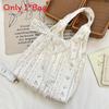 Floral Pattern Tote Bag With Soft Polyester Material For Daily Casual Use