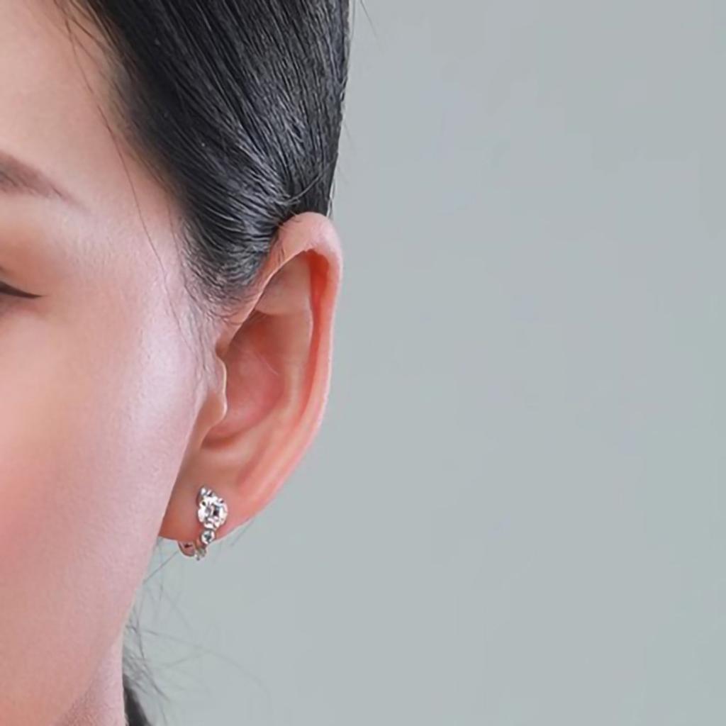 Graduated Four Round Stone Click Huggie Hoop Earrings Women Minimalist Ear Jewelry