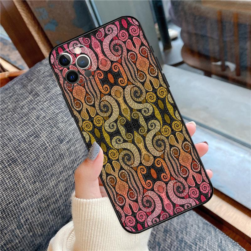 Bohemian Style Phone Case For iPhone 16 15 14 12 11 13 Pro Max 12 13 mini XR 15 16 Plus 16e Cover Shell