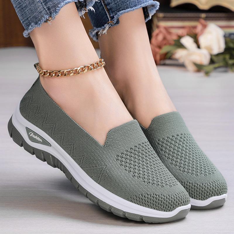 Scarpe scarpe da donna versatili nuove traspiranti casual scarpe singole scarpe da mamma scarpe pigre a un pedale