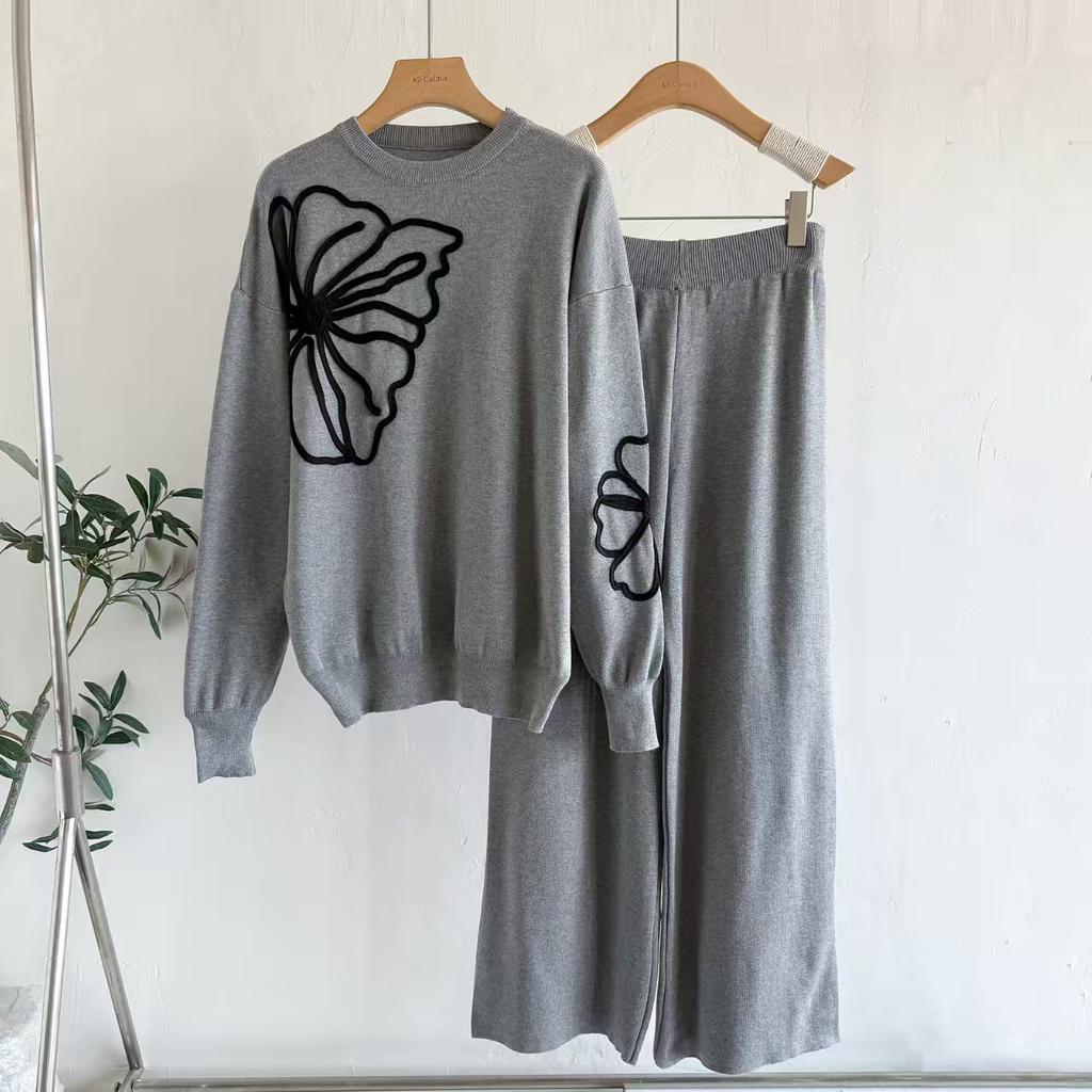 Herbst Winter Damen Blumenstickerei Strickpullover Hose Zweiteiler Langarm Pullover Oberteile und Weitbein Hose Trainingsanzug