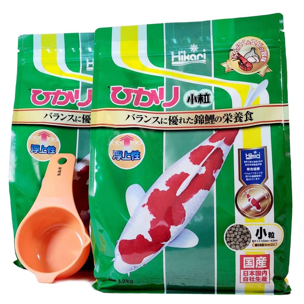 Kyorin Hikari Small Floating Food, 1.2kg, 2 Bags, YuZuN Feeding Scoop Included, for Nishikigoi