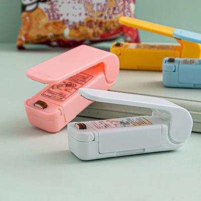 Mini Heat Bag Packing Sealer Přenosný plastový sáček Uzavírací stroj Spona na skladování potravin Těsnění Těsnění přesnídávky Kuchyňské pomůcky