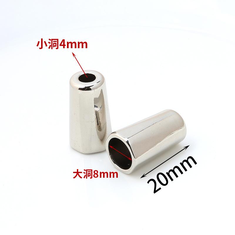 Down Jacket, Hanging Bell, Clothes, Sweater, Hat, Drawstring, Rope Head, Adjustable Trench Coat, Waistband Buckle, Accessories, Buttons.