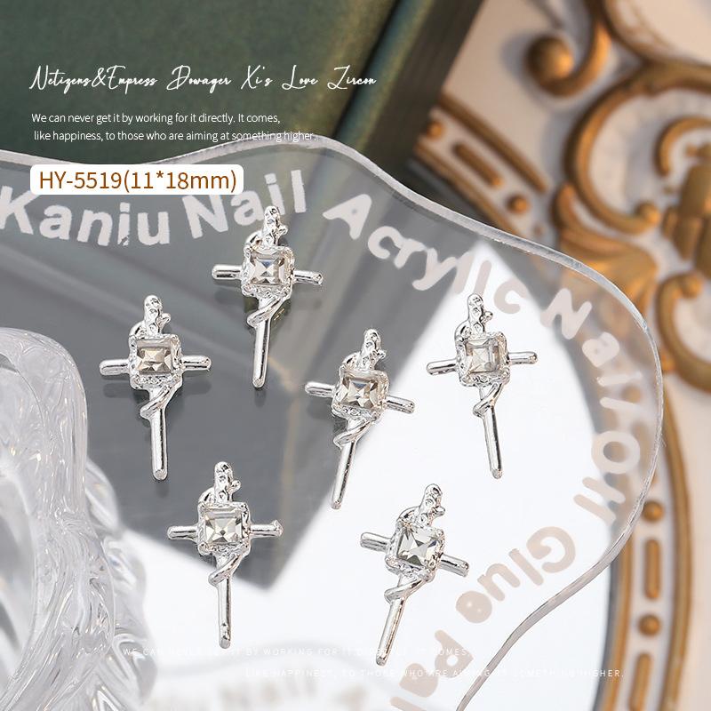 Ny Internetkändis Flash Tre-dimensionell Kors Nageldekoration Cro-hjärta Nageldorn Superflash Legering Nageldekoration