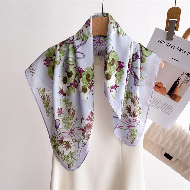 Luxury Print Small Square Scarf Simulated Silk Thin Neck Scarf Fashion Sunscreen Headscarf Women 70x70cm Neckerchief Headband