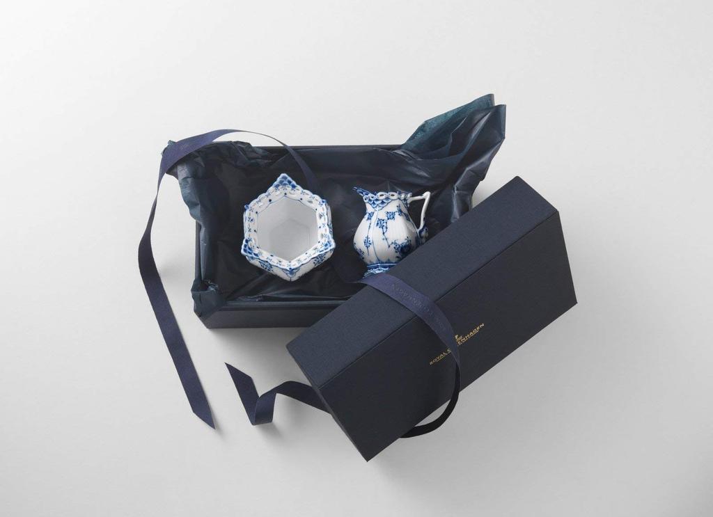 [Reguläres Importprodukt] Royal Copenhagen Blau Gerippt Vollspitze Milchkännchen S Hochzeitsgeschenk Geschenk 1017232